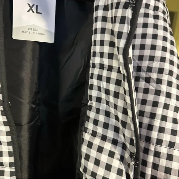 Yeokou Women's Cropped Puffer/Quilted Lightweight Jacket in Black White Gingham - Picture 8 of 11